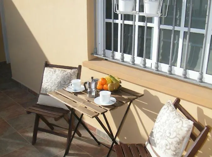 San Francisco 格拉纳迪利亚-德阿沃纳